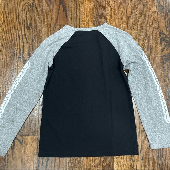 Super Mario long sleeve - Picture 2 of 2